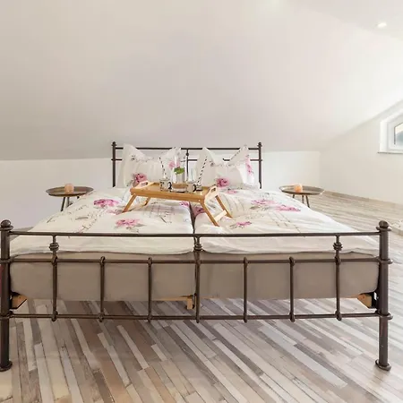 Ferienhaus House Vikend