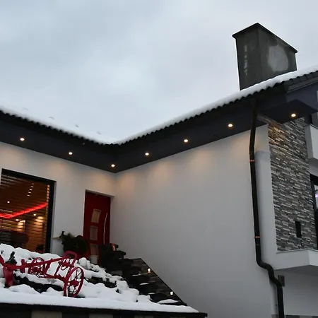 House Vikend Ferienhaus *