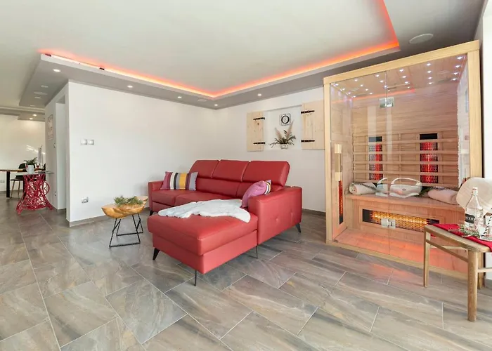 Dom wakacyjny House Vikend *